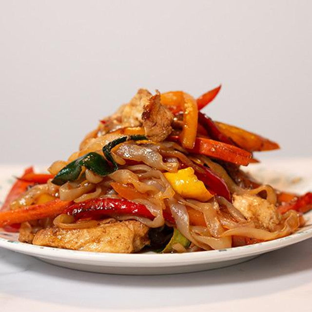 Easy Drunken Noodles Recipe Made With 9 Calorie Noodles!